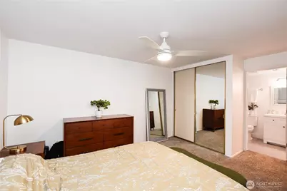 1214 Taylor Avenue N #101, Seattle, WA 98109 - Photo 14