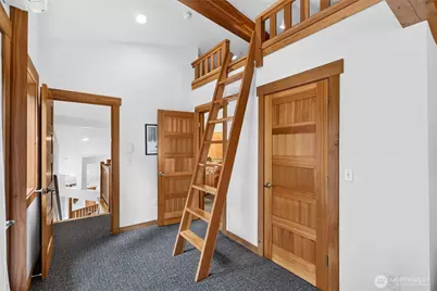 16028 E Crystal Drive E, Enumclaw, WA 98022 - Photo 20