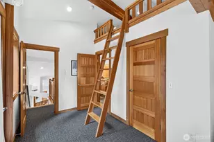 16028 E Crystal Dr E, Enumclaw, WA 98022 - Photo 20