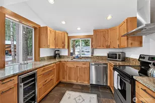 16028 E Crystal Dr E, Enumclaw, WA 98022 - Photo 6