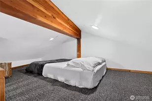 16028 E Crystal Dr E, Enumclaw, WA 98022 - Photo 24