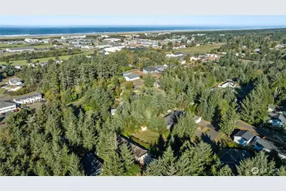 643 Woodland Loop NE, Ocean Shores, WA 98569 - Photo 32