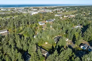 643 Woodland Loop NE, Ocean Shores, WA 98569 - Photo 32