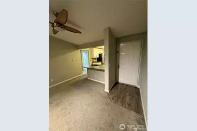 12607 100th Lane NE #L255, Kirkland, WA 98034 - Photo 2