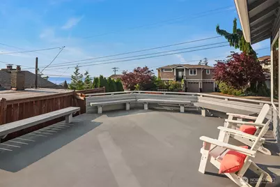 912 Cedar Street, Edmonds, WA 98020 - Photo 12