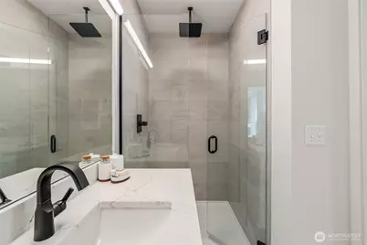 12225 Roseberg Avenue S #9, Seattle, WA 98168 - Photo 18