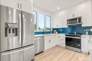 12225 Roseberg Ave S, Seattle, WA 98168 - Photo 8