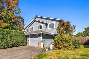 4503 218th St SW, Mountlake Terrace, WA 98043 - Photo 2