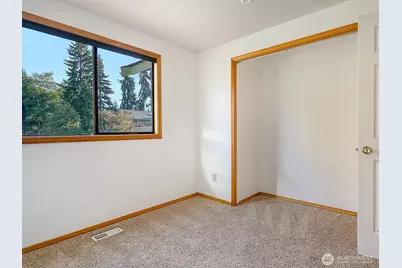 5609 114th Street SW, Mukilteo, WA 98275 - Photo 20