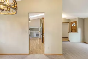 5609 114th St SW, Mukilteo, WA 98275 - Photo 8