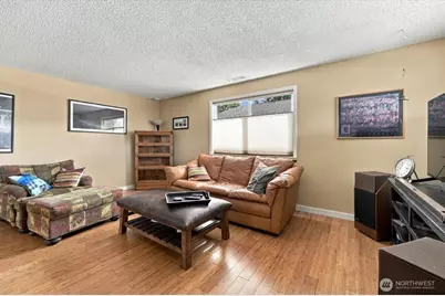 100 Simon Street #8, East Wenatchee, WA 98802 - Photo 4