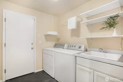25857 SE 22nd Place, Sammamish, WA 98075 - Photo 28