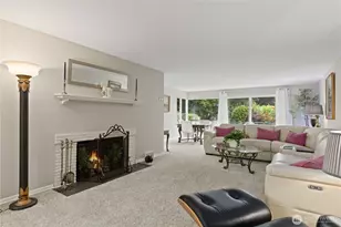 707 W Bertona St, Seattle, WA 98119 - Photo 8