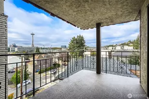 610 Aloha St, Seattle, WA 98109 - Photo 26
