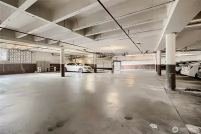 610 Aloha Street #404, Seattle, WA 98109 - Photo 14