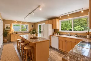 22506 45th Pl W, Mountlake Terrace, WA 98043 - Photo 20