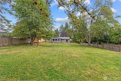 22506 45th Place W, Mountlake Terrace, WA 98043 - Photo 40