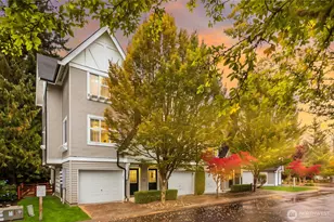 22652 NE Alder Crest Ln, Redmond, WA 98053 - Photo 2