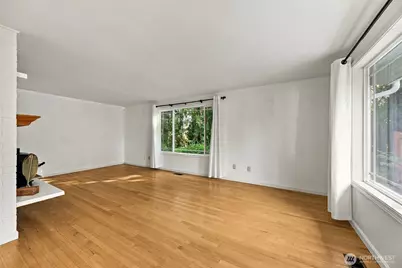 1805 204th Place SW, Lynnwood, WA 98036 - Photo 4