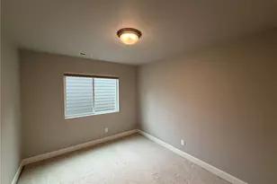 24743 SE 17th Pl, Sammamish, WA 98075 - Photo 1