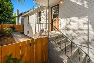 8015 42nd Ave NE, Seattle, WA 98115 - Photo 32
