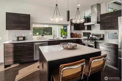 1140 10th Avenue E #B, Seattle, WA 98102 - Photo 10