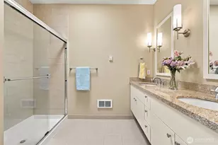 61 Pine, Edmonds, WA 98020 - Photo 12