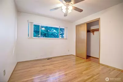 9037 38th Avenue SW, Seattle, WA 98126 - Photo 14