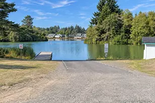 341 Redwood Ct SE, Ocean Shores, WA 98569 - Photo 36