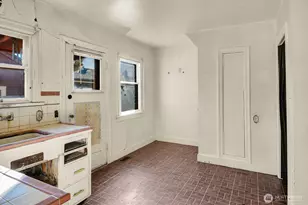 7739 13th Ave NW, Seattle, WA 98117 - Photo 8