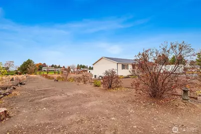 3818 Thayer Road NE, Moses Lake, WA 98837 - Photo 32