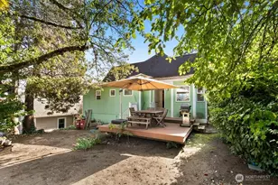 2112 NE 55th St, Seattle, WA 98105 - Photo 24