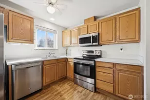 2102 SW 7th St, Battle Ground, WA 98604 - Photo 10
