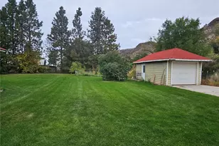 32258 B Hwy 97, Tonasket, WA 98855 - Photo 38