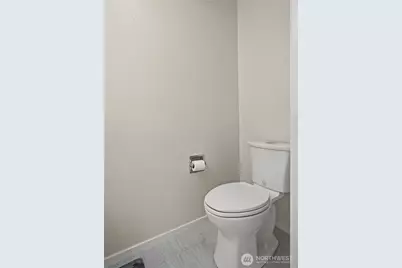110 19th Avenue SE #16, Puyallup, WA 98372 - Photo 10