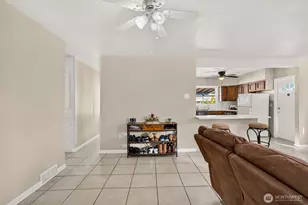 4086 Tokay Ave, Malaga, WA 98828 - Photo 2
