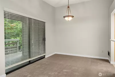 1300 Bellevue Way NE #2, Bellevue, WA 98004 - Photo 14