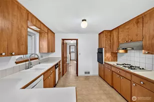 2016 J St NE, Auburn, WA 98002 - Photo 16