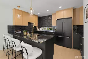 5027 SW Waite St, Seattle, WA 98116 - Photo 12