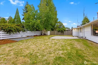 23107 84th Avenue W, Edmonds, WA 98026 - Photo 26