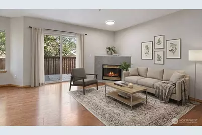 15815 Admiralty Way #D-4, Lynnwood, WA 98087 - Photo 2