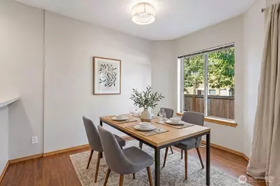 15815 Admiralty Way #D-4, Lynnwood, WA 98087 - Photo 4