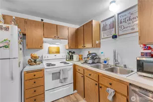 3919 Mason Loop Rd, Tacoma, WA 98409 - Photo 14