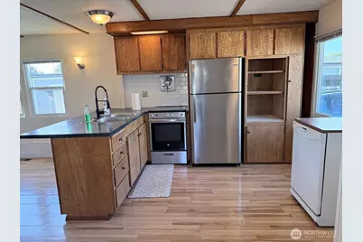 3415 S 181st Place, SeaTac, WA 98188 - Photo 8