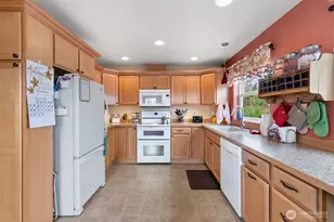 3037 Riviera Blvd, Malaga, WA 98828 - Photo 10