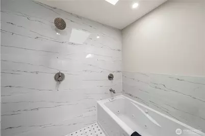 22800 Upper Dorre Don Way SE, Maple Valley, WA 98038 - Photo 26