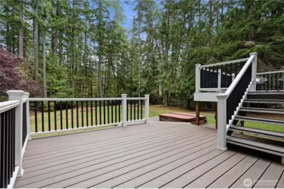 10442 Leeway Avenue NW, Silverdale, WA 98383 - Photo 36