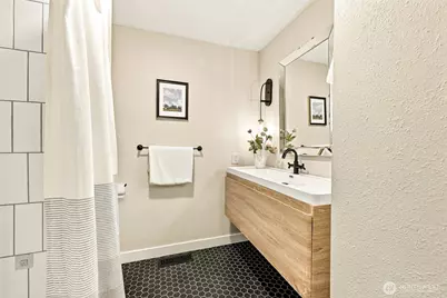 609 109th Avenue SE, Bellevue, WA 98004 - Photo 20
