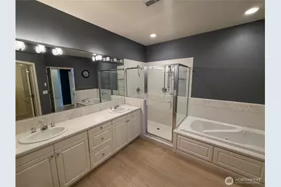 520 6th Avenue #1002, Kirkland, WA 98033 - Photo 10