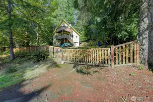 221 N Trail Head Loop, Lilliwaup, WA 98555 - Photo 18